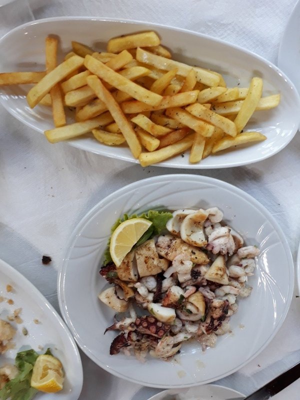 Pasta with Red Sauce and Seafood