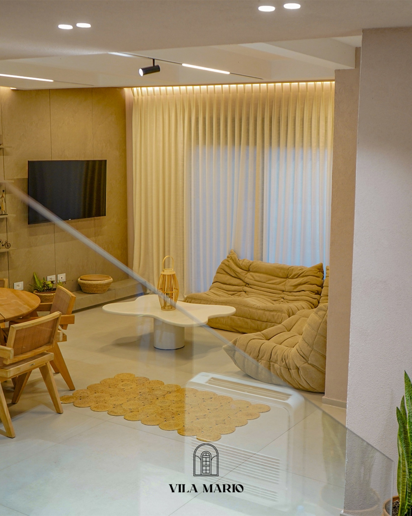 Vila Mario Modern Kitchen